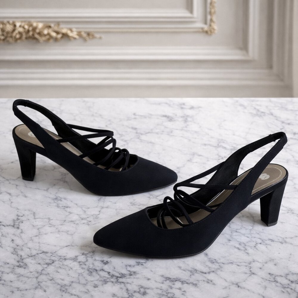 Chic Black Women’s Heels – Size 8.5 – Never Worn